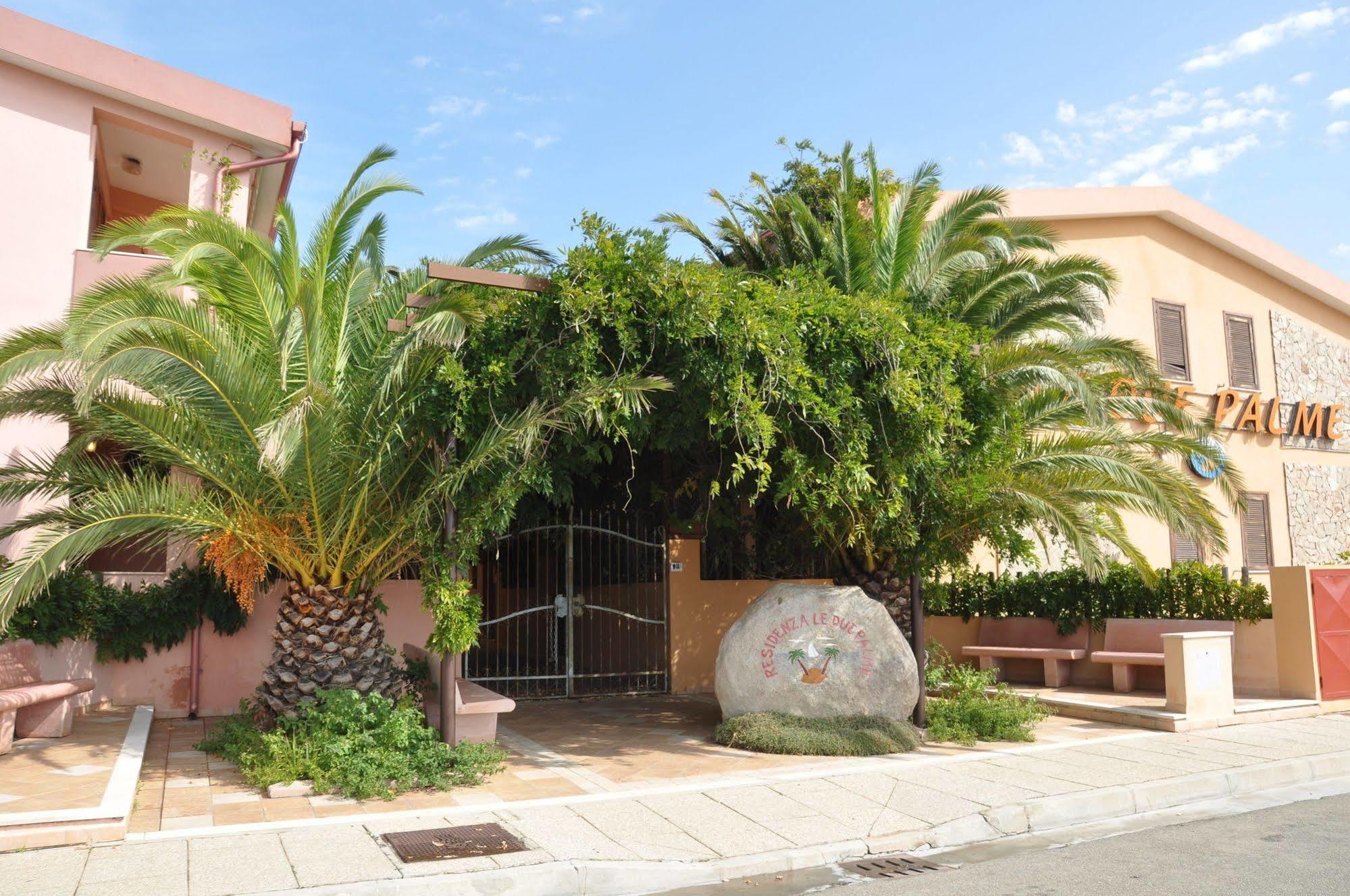 Residenza Le Due Palme Aparthotel Villasimius Exterior foto