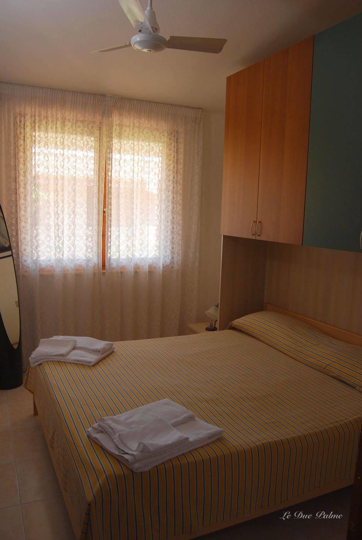 Residenza Le Due Palme Aparthotel Villasimius Exterior foto