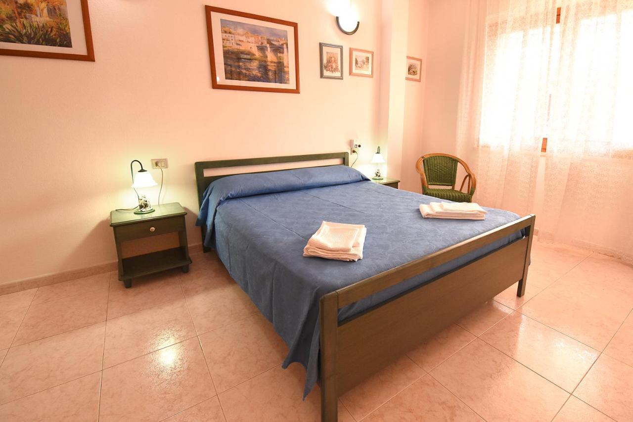 Residenza Le Due Palme Aparthotel Villasimius Exterior foto